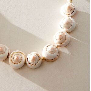 Free People Ivory and Shell Necklace NWT